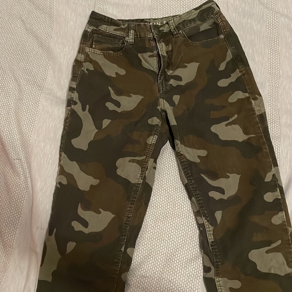 American Eagle Corduroy Mom Jeans Women’s Size 2 Camo High Rise Retro Military - Picture 2 of 6